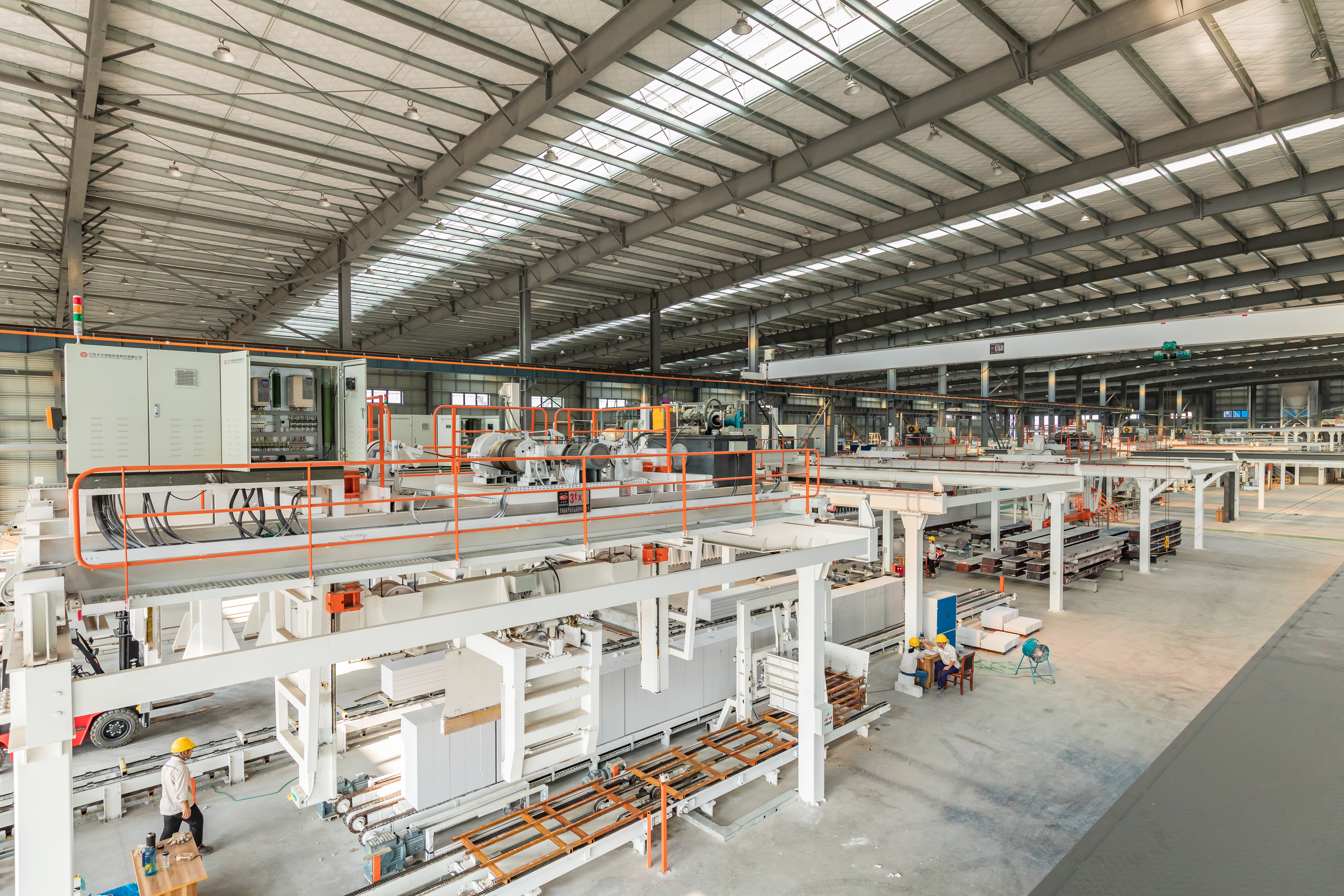 Machinerie de construction automatique complète à puissance élevée