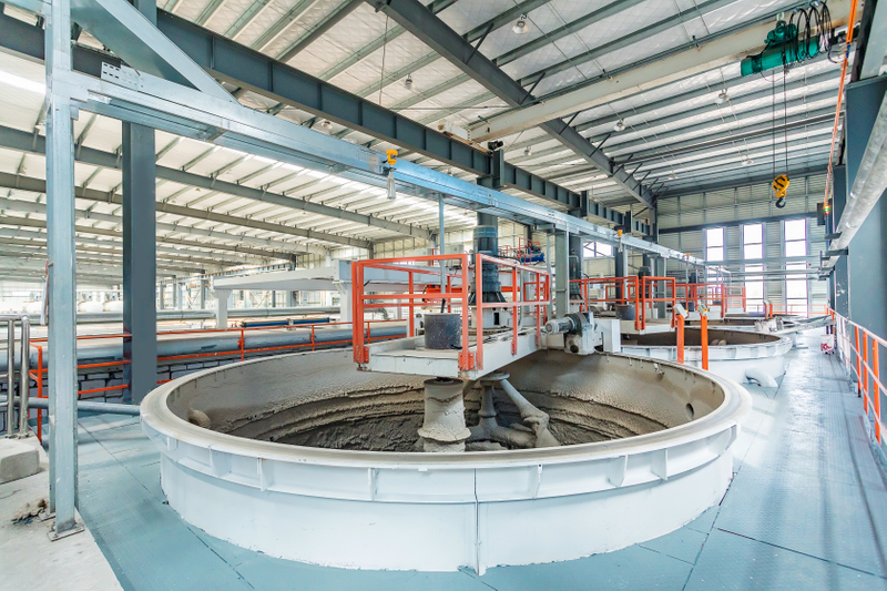 Machine de mélange de ciment automatique à haute efficacité CE