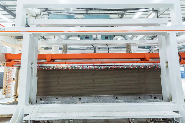 Machine de coupe AAC