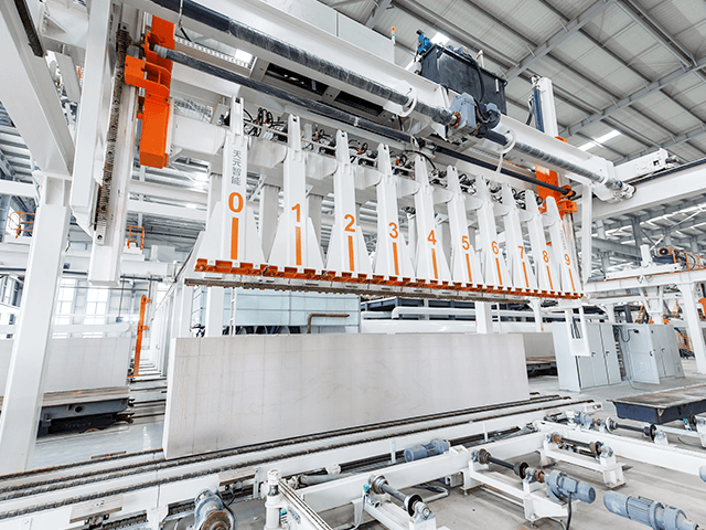 Produit fini serrant Hoister