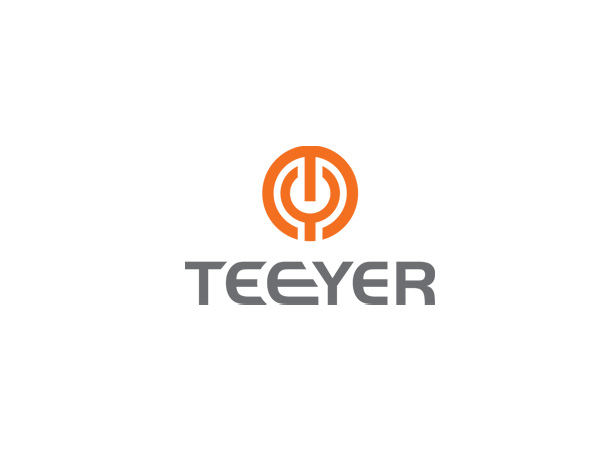 Bravo! Le président de l'Ouzbékistan au projet Teeyer Namangan