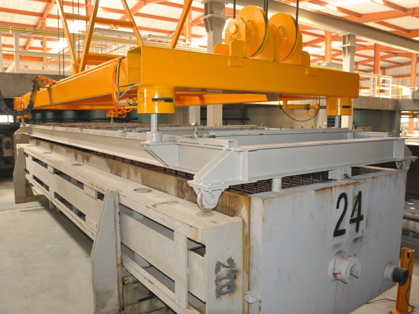 Tenue d'insertion de la goupille et de tirage au sort pour la production de panneau AAC