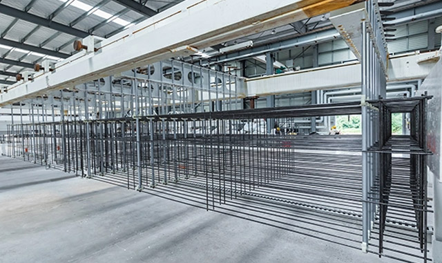 SERVICE MÉDEMANS DE LA LIGNE DE PRODUCTION DE BLOC AAC POUR LES JARDINS